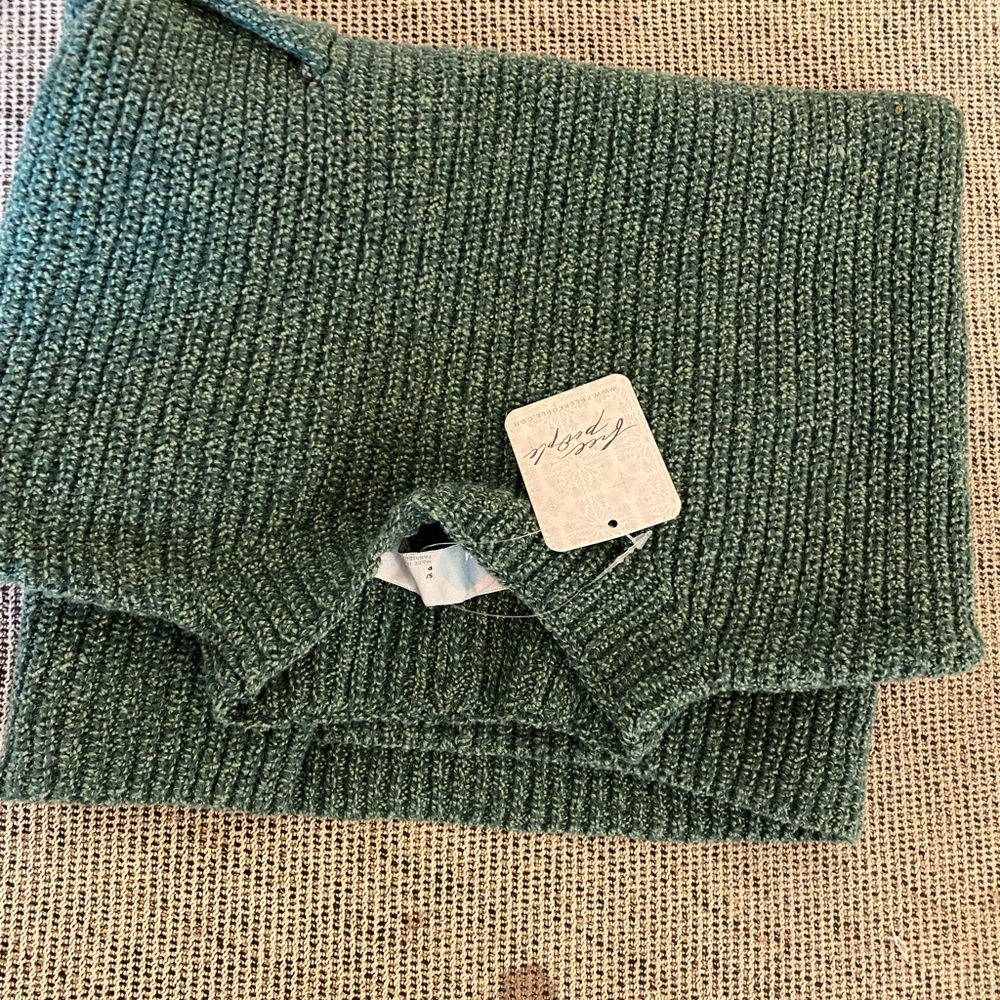 Free People Beach Cropped Knit Sweater Size S